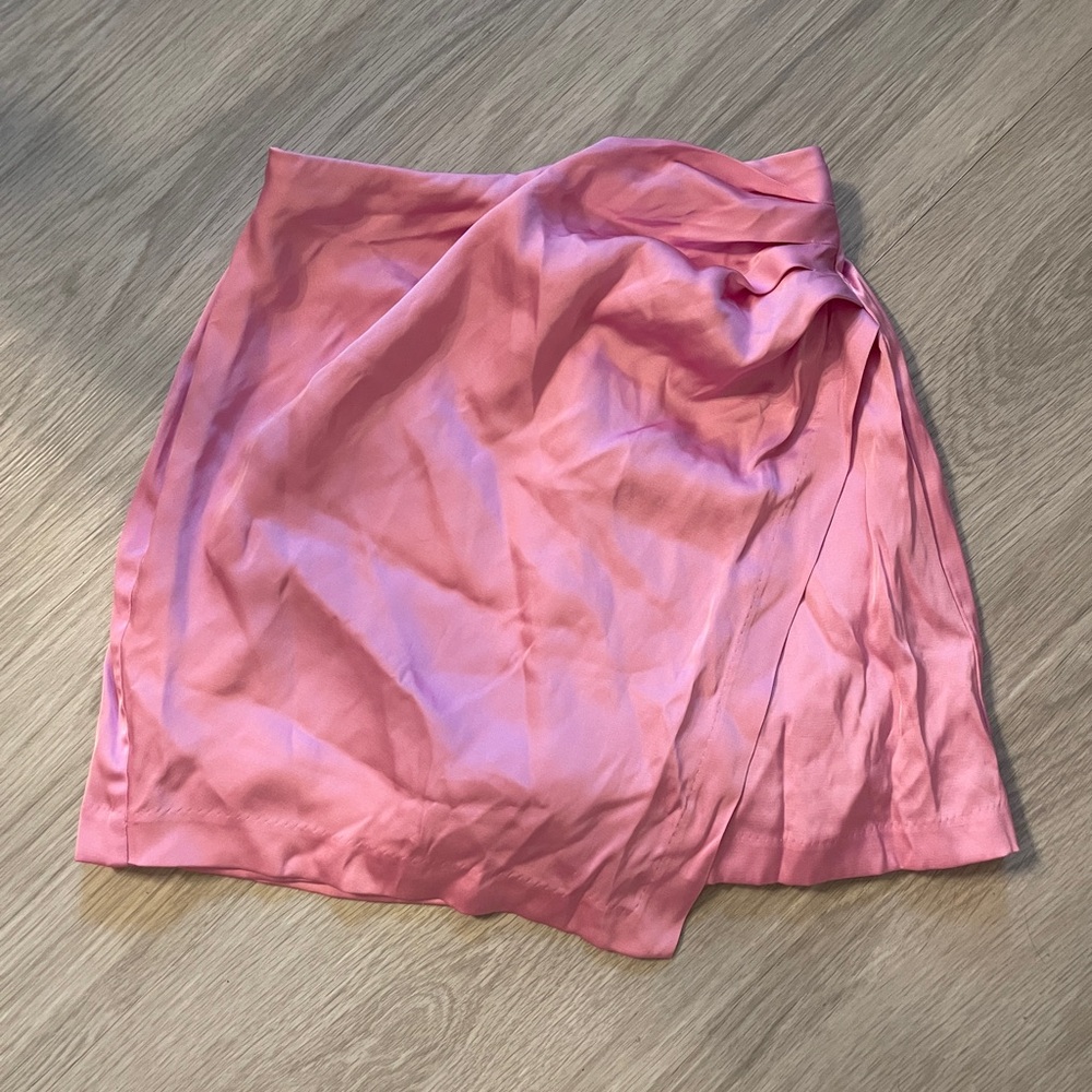 Elegant Pink Women's Skort